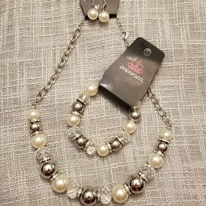 Necklace (7) Set